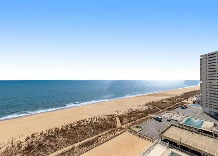 Golden Sands 1109 *